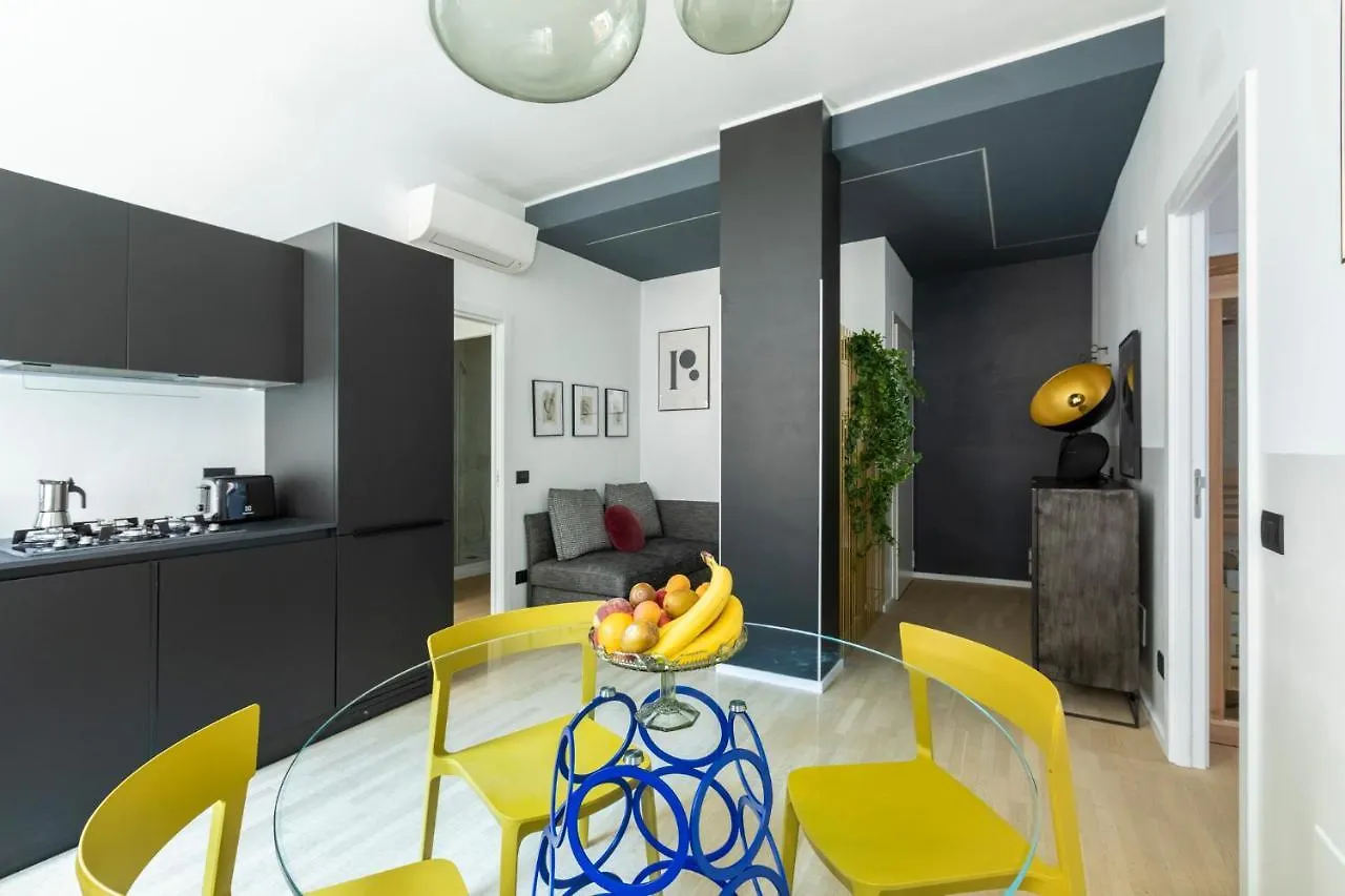 Romac Trinity - 3Bdr Apartment With Sauna & Jacuzzi In Campo De Fiori