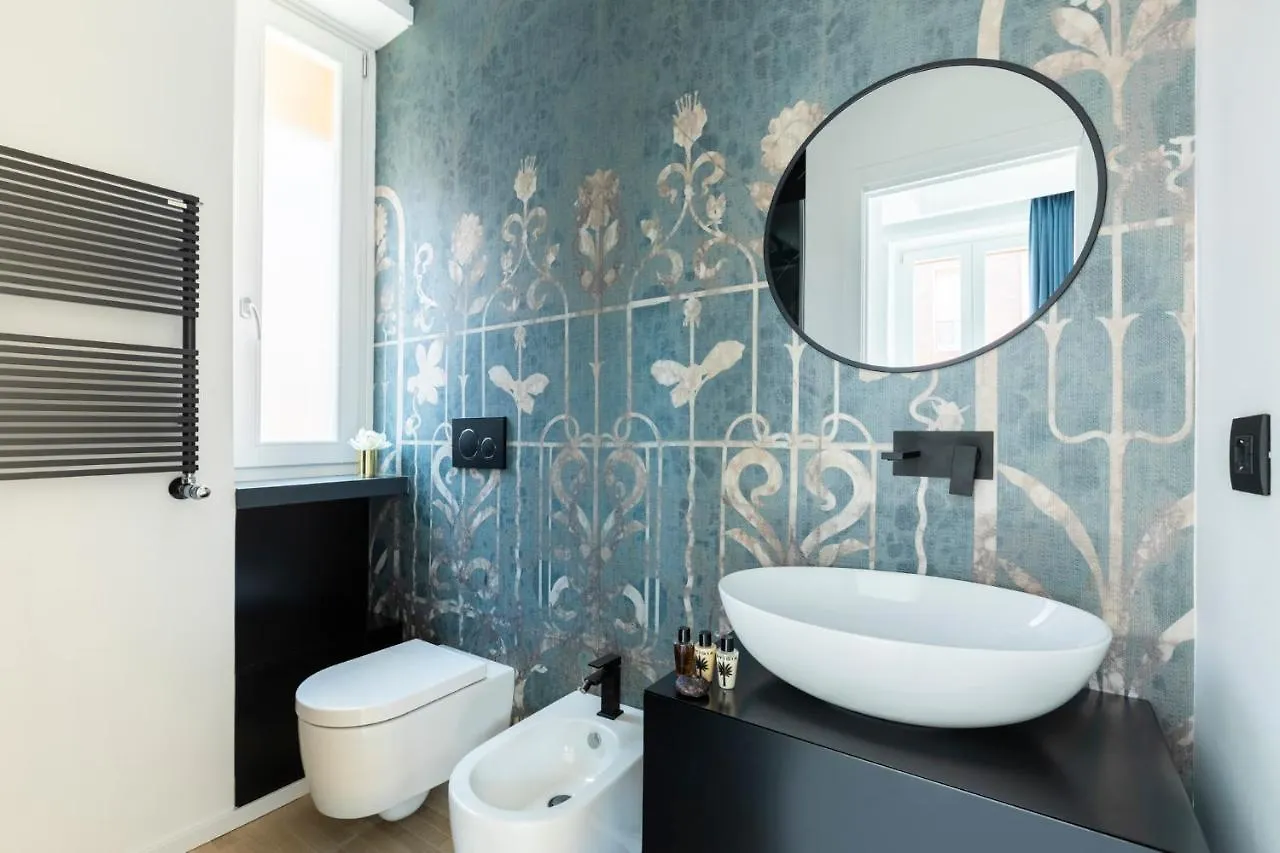 Romac Trinity - 3Bdr Apartment With Sauna & Jacuzzi In Campo De Fiori 0*, Rom Italien
