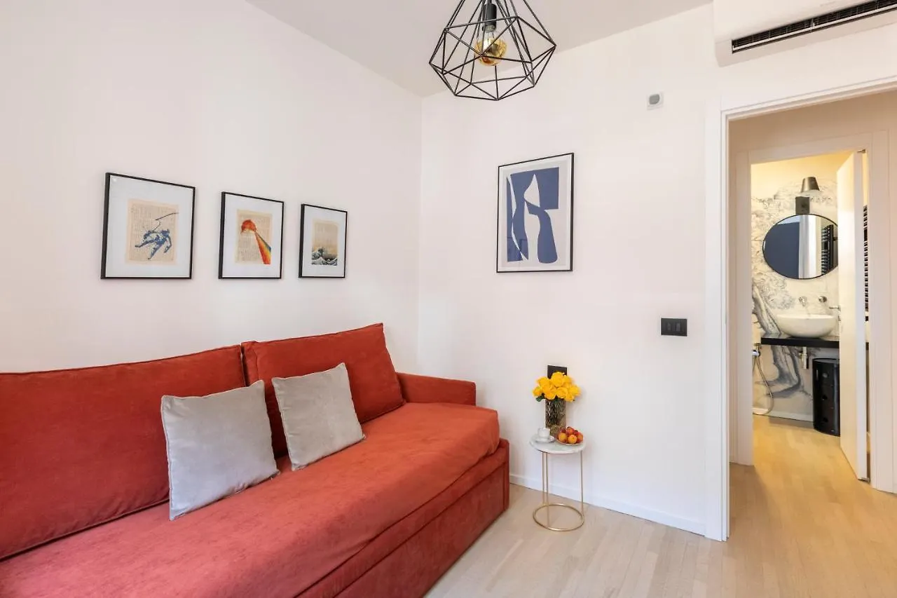Romac Trinity - 3Bdr Apartment With Sauna & Jacuzzi In Campo De Fiori