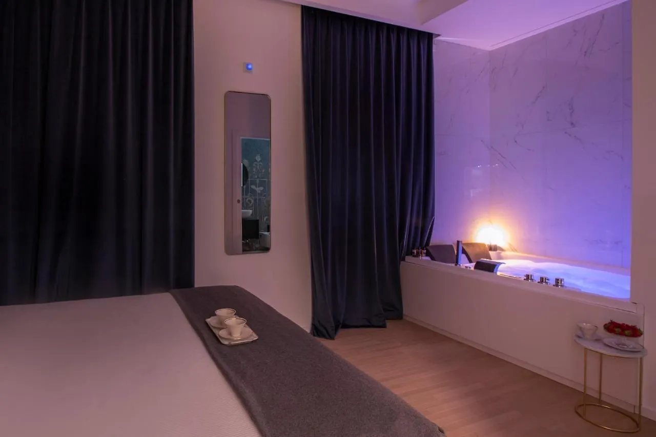 Romac Trinity - 3Bdr Apartment With Sauna & Jacuzzi In Campo De Fiori  Roma