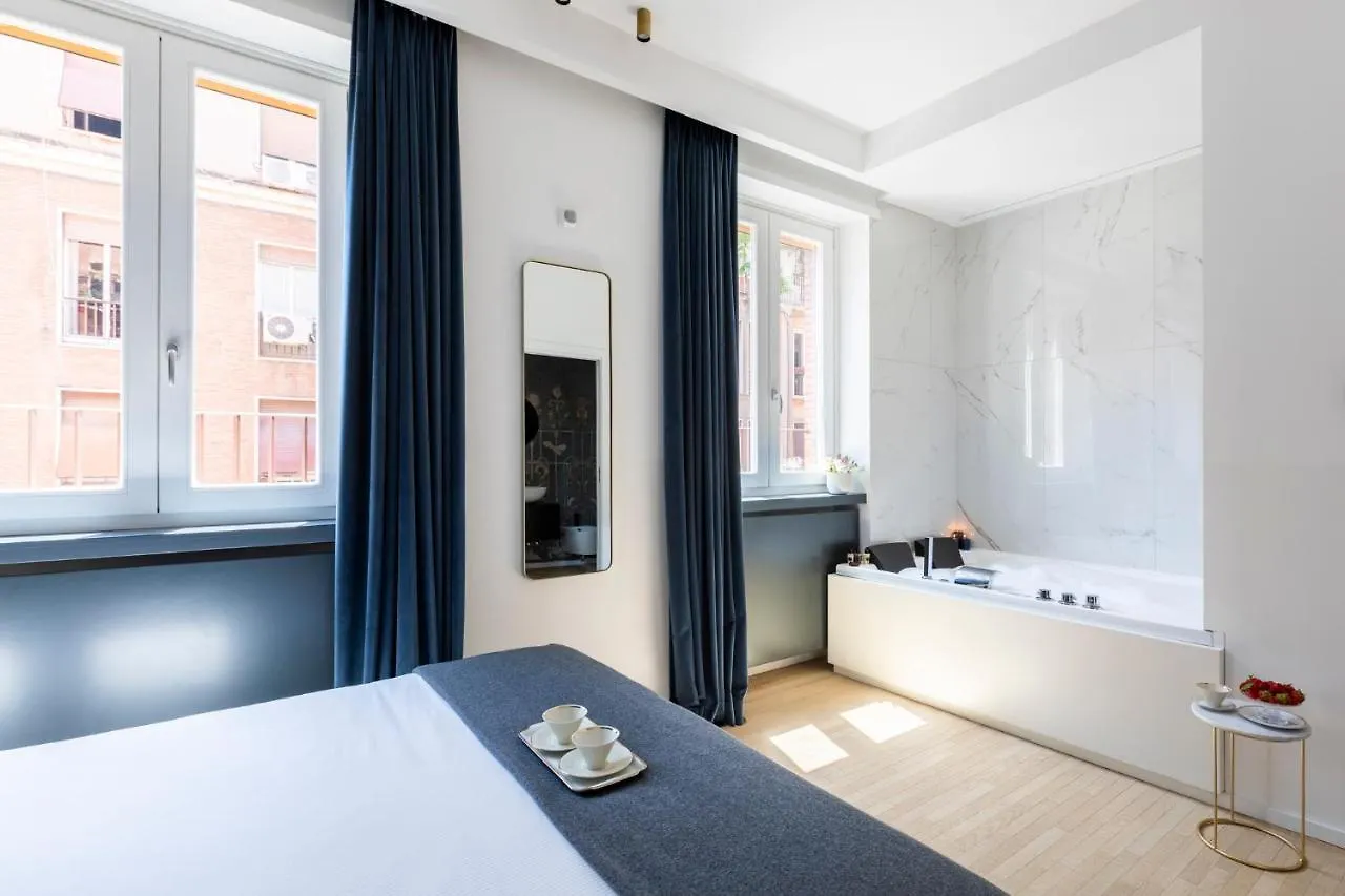 Romac Trinity - 3Bdr Apartment With Sauna & Jacuzzi In Campo De Fiori 0*, Roma Itália
