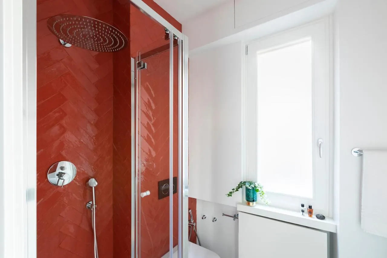 Romac Trinity - 3Bdr Apartment With Sauna & Jacuzzi In Campo De Fiori