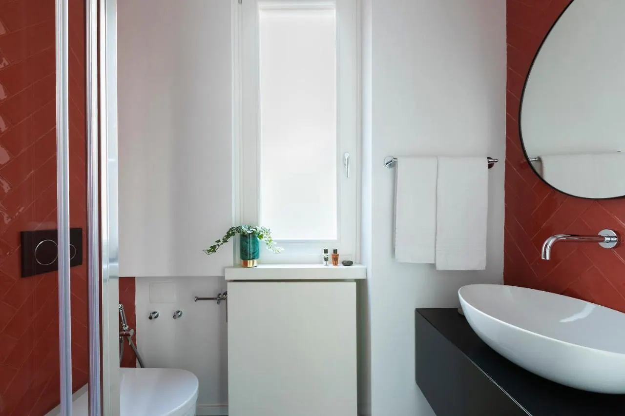 Romac Trinity - 3Bdr Apartment With Sauna & Jacuzzi In Campo De Fiori